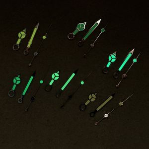 Nuevos accesorios y piezas de reloj OEM, manecillas luminosas verdes con bordes negros compatibles con movimiento automático NH35 NH36 <span class=keywords><strong>4R</strong></span> 7S - Product Image 2
