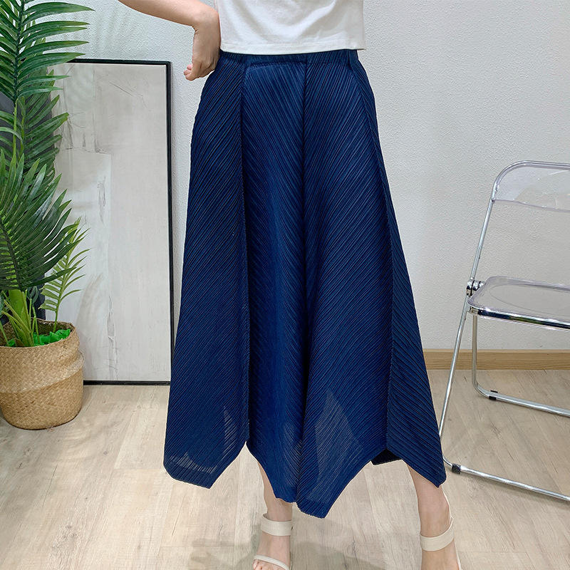 สีน้ำเงิน