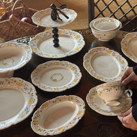 Nieuwe aanwinst: Franse vintage kant-rand keramische serviesset, creatief geëmbossed citroen keramiek dessert- en taartbord