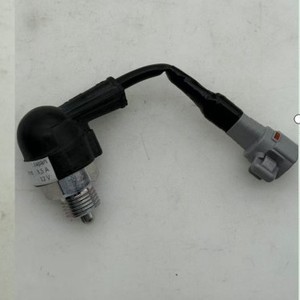 Interruptor de luz de freno Toyota 84210-BZ070 para reemplazo de luz de reversa - Product Image 1