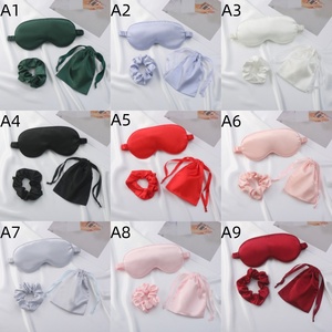 Masque pour les yeux en satin de soie à impression personnalisée Masque pour les yeux de marque privée avec kit de pochette Masquage des yeux pour le sommeil - Product Image 4
