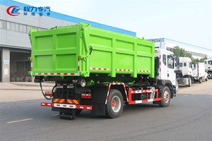 Camion de collecte de déchets liquides à conception hermétique, camion de transport de boues d'égouts - Product Image 4