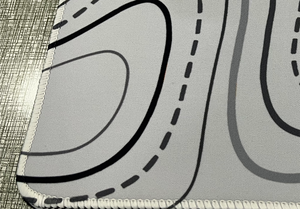 Alfombrilla de Ratón con Diseño de Chica Anime Rubia con Sonrisa Malvada, Alfombrilla de Escritorio Extendida en Tono Amarillo Cálido, Base Antideslizante, Estética de Fantasía Oscura para Juegos - Product Image 6