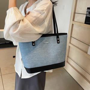 Sac fourre-tout de style coréen à blocs de couleur, style minimaliste pour femmes, sac sous le bras de grande capacité, sac pour femmes à la mode et décontracté. - Product Image 3