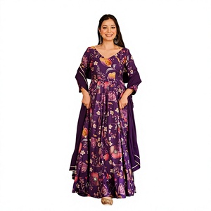 Costume Anarkali pour femmes, imprimé floral violet, avec dupatta, longueur au sol, tenue de fête traditionnelle, style Inde Pakistan - Product Image 1