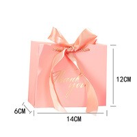 Hochzeit im europäischen Stil Danke Geschenkt üten Bulk-Papiertüten mit Griffen Hochzeit Willkommen geschenkt üten für den Einzelhandel