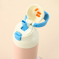 Nouvelle Bouteille d'Eau Sportive Isotherme en Acier Inoxydable Rose 750 ml avec Bouchon à Poignée 2-en-1 – Idéale pour la Gym, le Fitness et les Voyages