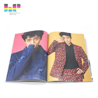 OEM Maßgeschneiderter Softcover-Broschüren-, Katalog- und Magazindruckservice