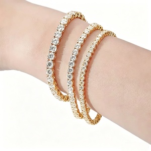Bracelet tennis en or 18 carats avec moissanite VVS, bijoux de mode pour femmes et hommes - Product Image 1