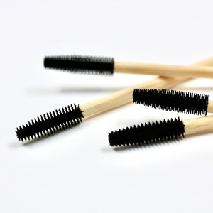 Brosse à mascara pour cils en silicone souple avec manche en bambou, outil de séparation des cils jetable et écologique, applicateur de cils en silicone - Product Image 1