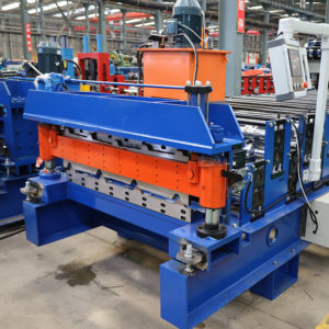 Macchina per la Formatura di Pannelli Metallici in Acciaio Zincato Durevole, Macchina per Rivestimenti Metallici per Applicazioni Commerciali - Product Image 1