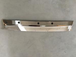 <span class=keywords><strong>Precio</strong></span> de fábrica, venta al por mayor, Piezas de camiones, panel de limpiaparabrisas cromado de alta calidad para Isuzu NKR.NPR.<span class=keywords><strong>NHR</strong></span>.Isuzu 600P, camión con volante a la izquierda - Product Image 2