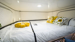 Casa Rodante Tipo Cabover de Diseño Innovador en Venta <span class=keywords><strong>para</strong></span> Camioneta Toyota Hilux Diésel 4x4 - Product Image 6