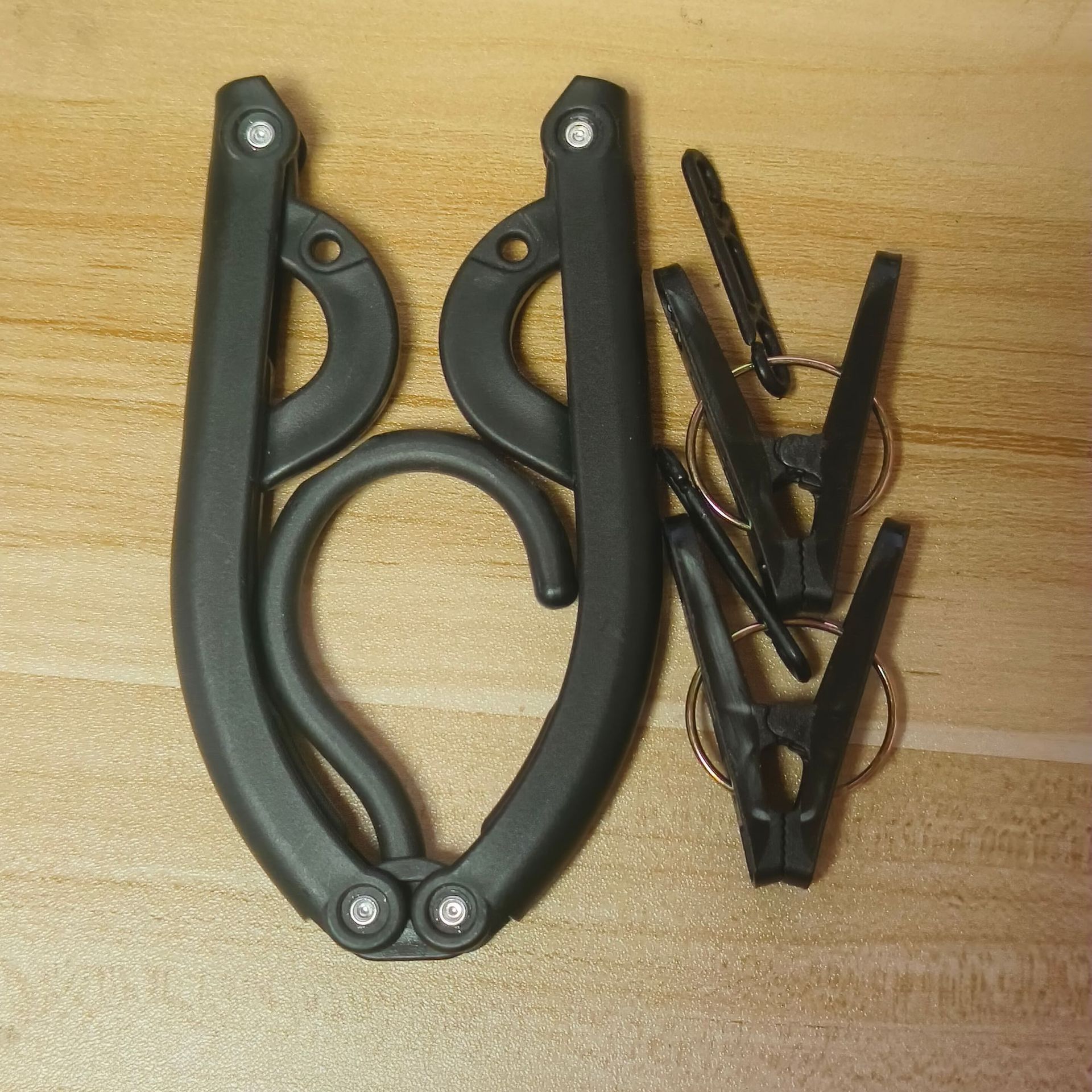Black - with clip
