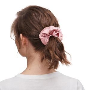 Venta al por mayor 2026 Nuevas y modernas scrunchies de satén liso de 13 cm, banda elástica grande para el cabello, accesorios para coletas de mujer - Product Image 4