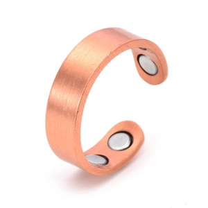 Nuevo Anillo Magnético Abierto de Cobre Rojo, Popular en Europa y América, Simple y Moderno, <span class=keywords><strong>Banda</strong></span> Magnética Suave de 4 Puntos - Product Image 3