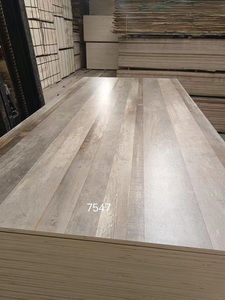 Grain de bois personnalisé de couleur 12mm <span class=keywords><strong>15mm</strong></span> 18mm <span class=keywords><strong>Contreplaqué</strong></span> laminé mélaminé Feuille de <span class=keywords><strong>contreplaqué</strong></span> laminé marin d'eucalyptus pour meubles - Product Image 6