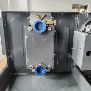 Système HVAC à ventilo-convecteur FCU dissimulé horizontal pour la <span class=keywords><strong>climatisation</strong></span> de bureau d'hôtel résidentiel avec des caractéristiques d'eau chaude et froide - Product Image 4