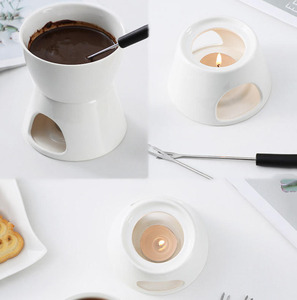 Support à fondue en céramique blanche avec logo personnalisé, fourchettes incluses, compatible lave-vaisselle, sans danger <span class=keywords><strong>pour</strong></span> les aliments, <span class=keywords><strong>pour</strong></span> fondue au chocolat ou au fromage. - Product Image 5