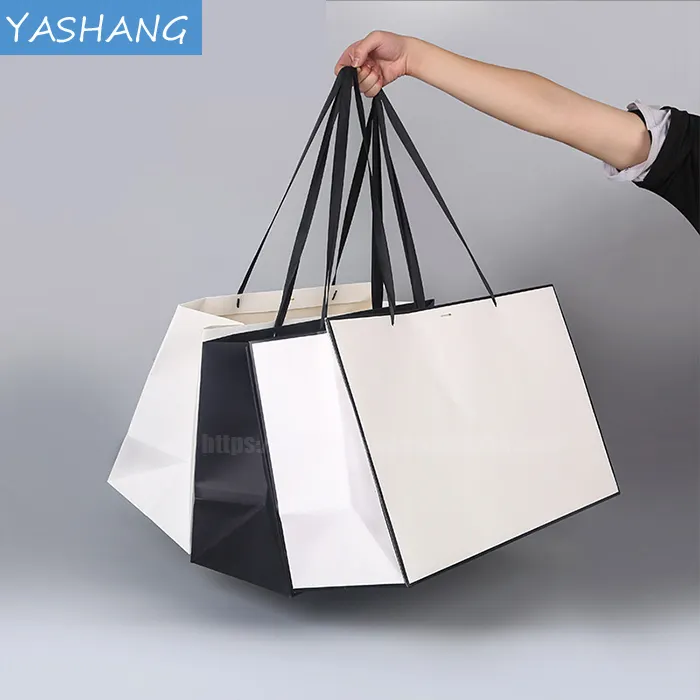 Emballage en papier kraft blanc à cordon coulissant, petit sac cadeau mignon pour le shopping, livraison gratuite