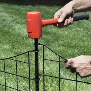 Petits panneaux de clôture de mur de jardin d'éclairage de bordure décorative en fer métallique lumière pour des idées de porche extérieur