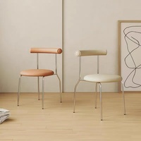 Chaise de salle à manger style crème avec dossier, ensemble table et chaises pour salon et salle à manger, empilable, en cuir PU et structure en acier carbone