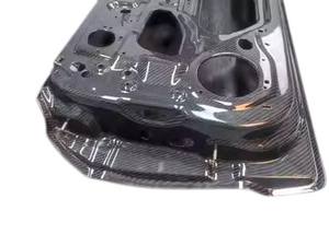 Porte de voiture en fibre de carbone sèche simple de style OEM avec panneaux, état neuf pour <span class=keywords><strong>Ford</strong></span> <span class=keywords><strong>Mustang</strong></span> 2018-2023 - Product Image 4