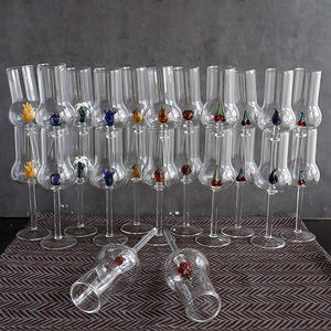 Verre à liqueur artisanal en verre soufflé, verre à grappa avec différents fruits, <span class=keywords><strong>sans</strong></span> <span class=keywords><strong>pied</strong></span> pour s'accrocher à la base en bois - Product Image 2
