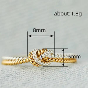 Anello nuziale con fiocco T0198 in oro massiccio 18 carati, classico unisex per occasioni nuziali - Product Image 4