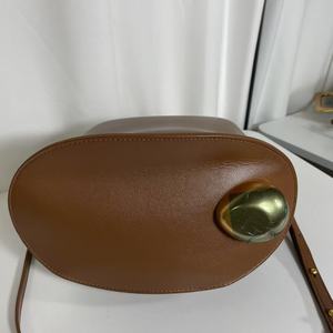 <span class=keywords><strong>Borsa</strong></span> a secchiello in vera pelle di lusso da donna, in pelle bovina, personalizzabile con logo, all'ingrosso, alla moda, di marca - Product Image 6