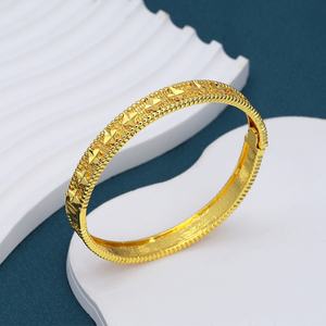 JXX Factory Wholesale Classic Vintage <b>Gold</b>-Plated Heart Pattern <b>Bracelet</b> Wedding Engagement Gift for <b>Men</b> Fashionable Bangles - Product Image 3