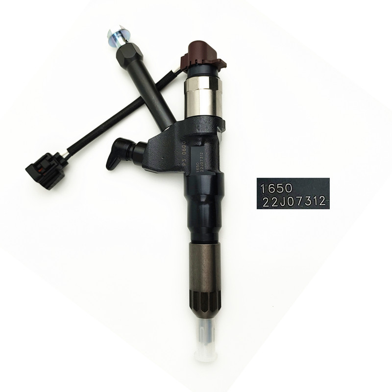 Diesel Injector 23670-0E060 Common Rail Injector 295050-1650 for ISUZU