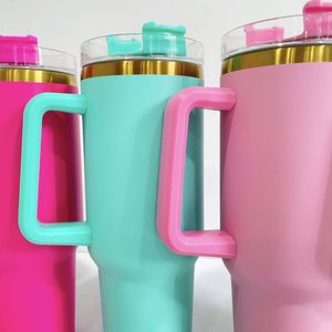Vaso Térmico de Acero Inoxidable con Aislamiento al Vacío, Color Crema Magnolia y Cobre, 40oz, con Tapa y Popote, Recubrimiento en Polvo - Product Image 4