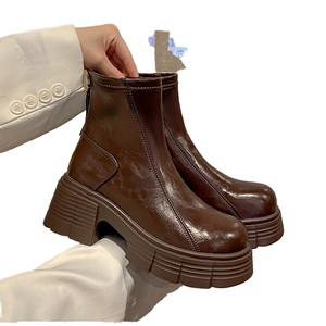 Bottines en cuir décontractées pour femmes avec talon plat, semelle intérieure en caoutchouc, doublure en polaire, semelle souple, plateforme antidérapante, semelle épaisse - Product Image 3