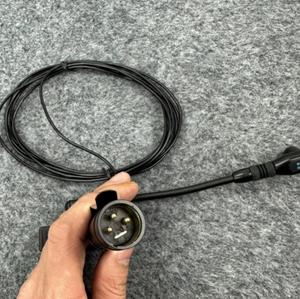 Microfono BETA98H/C in Ottone per Sassofono e Strumenti a Fiato, Professionale per Esibizioni sul Palco, Microfono a Condensatore <span class=keywords><strong>BETA</strong></span> 98HC con Adattatore XLR - Product Image 3