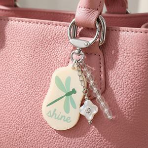 Novo Pingente de Acrílico Personalizado com Padrão de Inseto Libélula Inspirado na Primavera, Charme para Bolsa e Chaveiros - Product Image 1