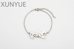 XUNYUE Pulseira com nome de cachorro e cachorro novo personalizado elegante com estampa de pata de cachorro para presente de Natal - Product Image 6