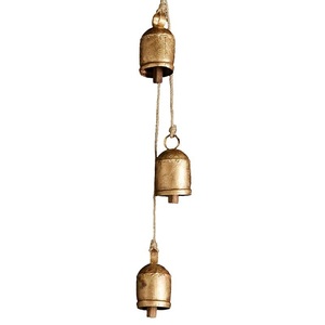 Mejor Precio, COLECCIÓN DE CALIDAD, Juego de 3 Campanas Metálicas Colgantes Hechas a Mano, Acabado Dorado, Decoración Navideña Moderna y Ecológica - Product Image 1