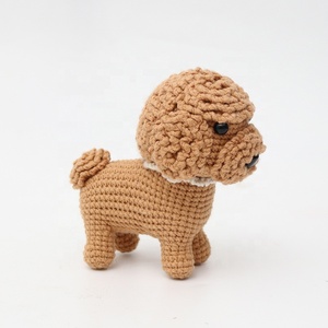 100% fatto a mano all'uncinetto cane giocattolo adorabile orsacdie animato cucciolo portachiavi per bambini su misura a maglia con riempimento in cotone PP - Product Image 2