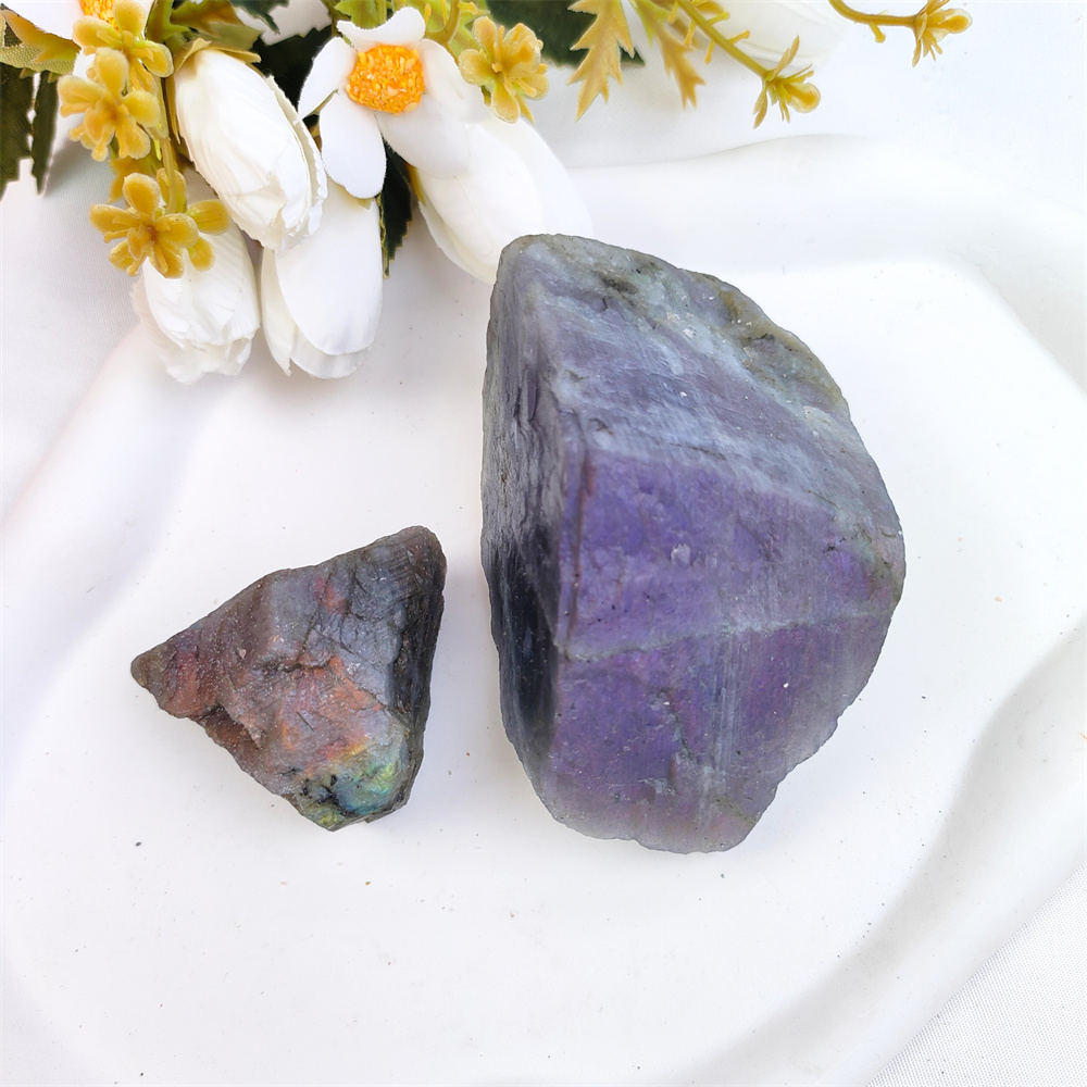 Labradorite violette