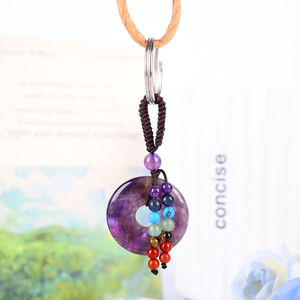 Vente en gros de porte-clés en cristal de style européen de la marque CHUSE, avec 7 chakras, pendentif en forme de beignet, pierre de guérison, style Feng Shui - Product Image 2