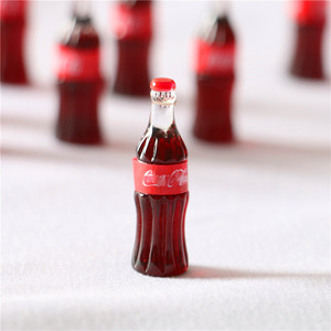 थोक 1/6 और 1/12 गुड़िया घर के सामान गुड़ियाघर लघु मिनी सोडा पेय की बोतल राल शिल्प खाद्य उपकरण बनाने - Product Image 2