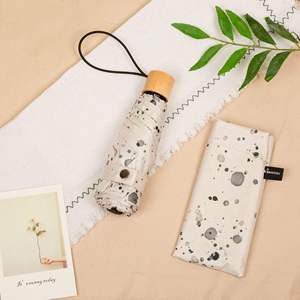 TX824 Mini étui compact ultra-léger Portable adulte parapluie Protection UV nouveau Design Style fleur manuel Logo pliant soleil voyage - Product Image 2