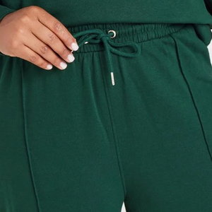 Ensemble de vêtements de sport pour femmes avec logo personnalisé sur le devant, ensemble de survêtement à manches longues extensible, pantalon de survêtement ample à jambes larges - Product Image 3
