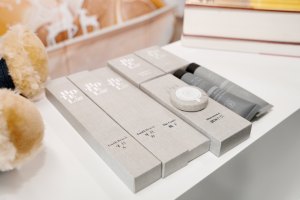 Un ensemble de lavage Silver Hot Card spécialement conçu pour les hôtels haut de gamme - Product Image 2