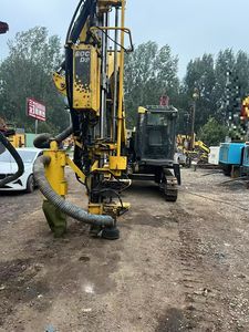 حفارة تعدين مستعملة عالية الجودة مباشرة من المصنع للهندسة الجيوتقنية تعمل بالديزل بقوة 168 كيلوواط محمولة للحفر حتى عمق 25 متر - Product Image 4