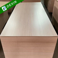 Vente en gros de feuilles de bois MDF stratifié mélaminé de couleur bois grainé 4x8 pour meubles