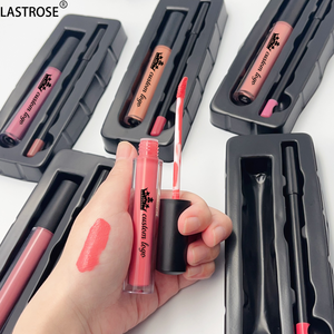 Venta al por mayor mate lápiz labial líquido y delineador de labios Kit de maquillaje regalo impermeable brillo de labios conjuntos de labios - Product Image 4