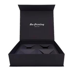 새틴 내부 포장이 포함된 고급 패키지 마그네틱 블랙 새틴 인서트 안감 선물 상자 포장 - Product Image 6