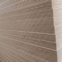 5*8 pieds 15-16-18-25Panneau de particules de bois de taille personnalisée Panneau de particules de mélamine blanche en PVC laminé